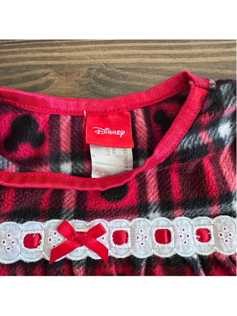 Disney Mickey Mouse Plaid Nightgown Girls 4T Red Black Fleece - Picture 2 of 4